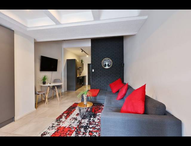 1 BEDROOM APARTMENT FOR SALE IN SANDTON CENTRAL